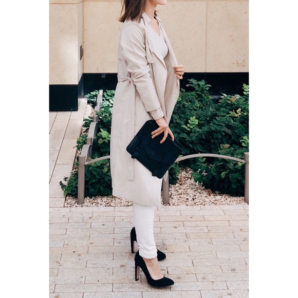 H&M Jackets & Blazers - 🔥CLEARANCE H&M trench coat S